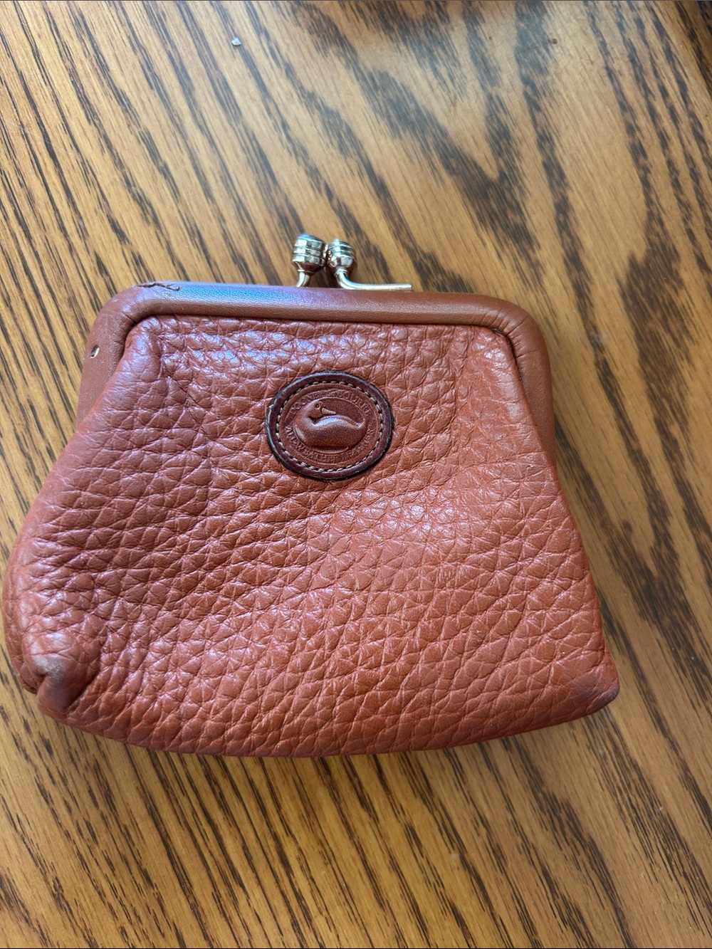 Dooney & Bourke Pebbled Leather Kiss-Lock Coin Purse in Chestnut Brown
